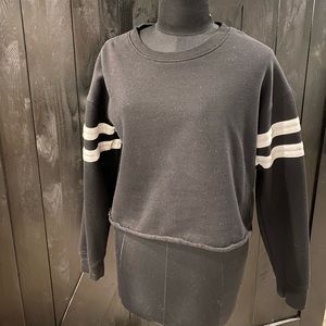 Forever 21 size medium crop sweatshirt